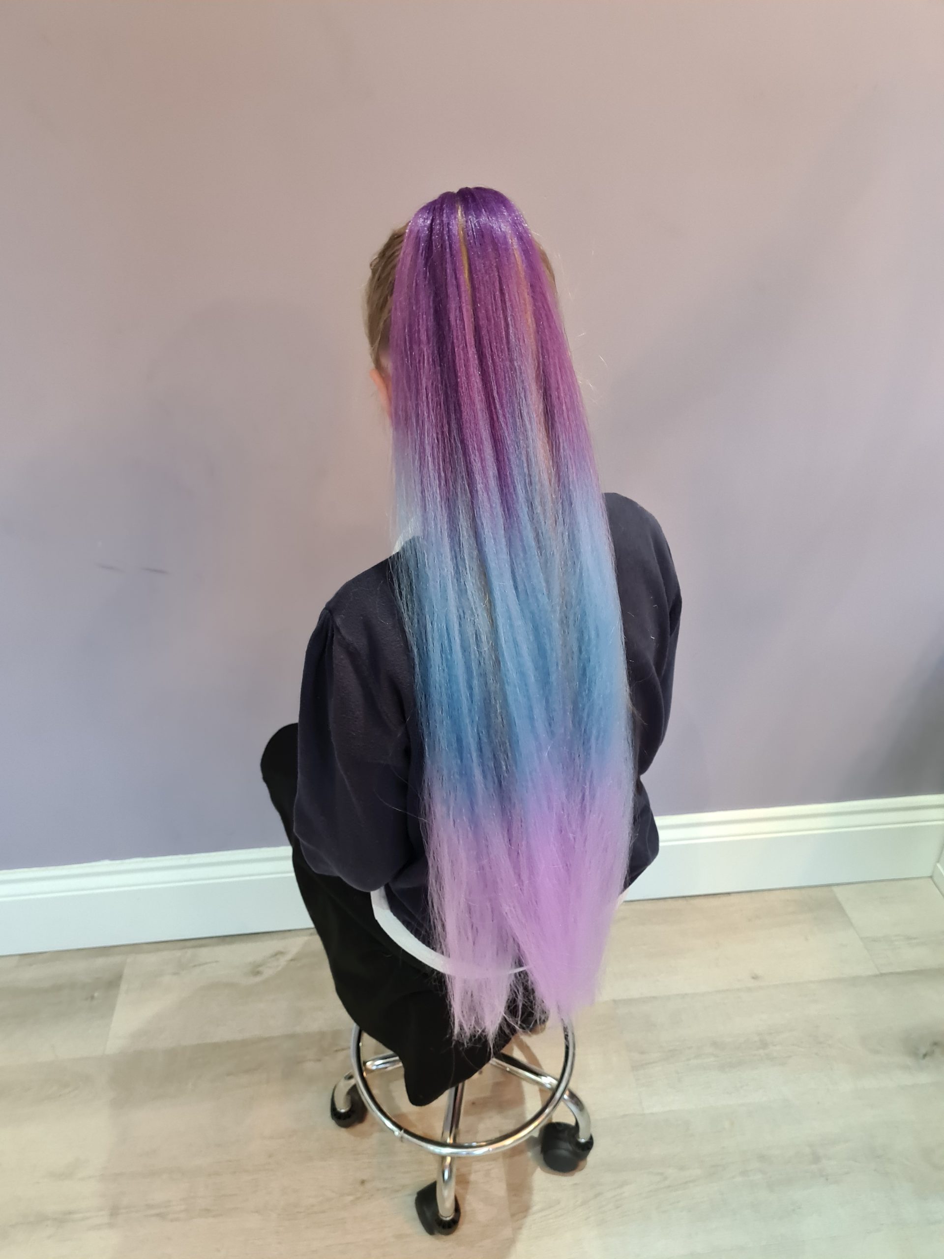 Synthetic Loose Ponytail 'Candy Floss' - Image 2